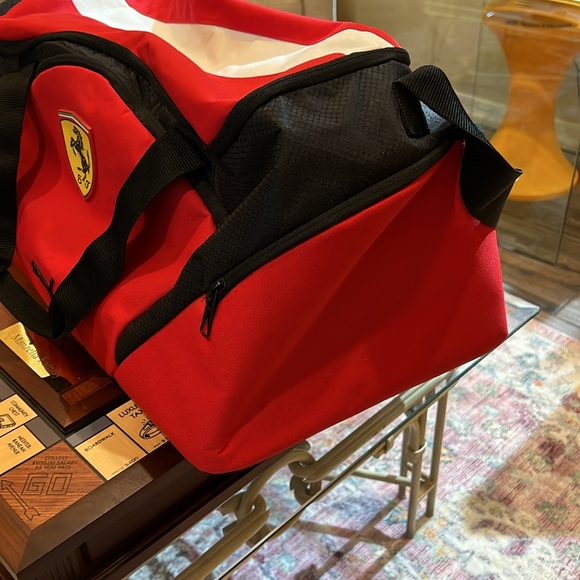 Ferrari canvas travel bag - Picture 4 of 7